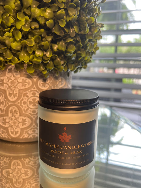 Moose & Musk Wood Wick Candle